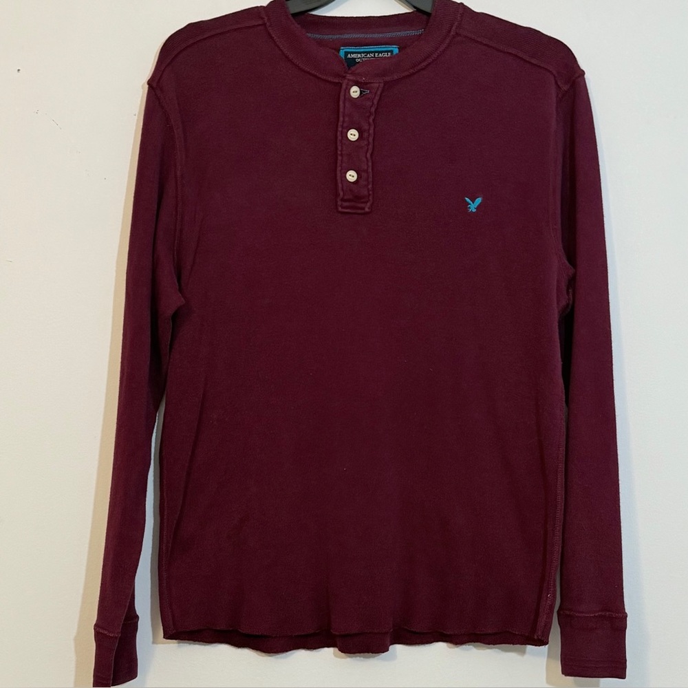 American Eagle Men’s Burgundy Long Sleeve Henley Shirt — Size Large
